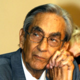 Adjunto Escritor cubano Humberto Arenal