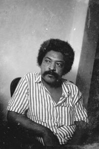 Poeta cubano Ángel Escobar