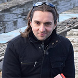 Escritor argentino Paulo Neo